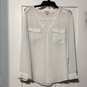 Candie's White V-Neck Blouse with Lace Accents